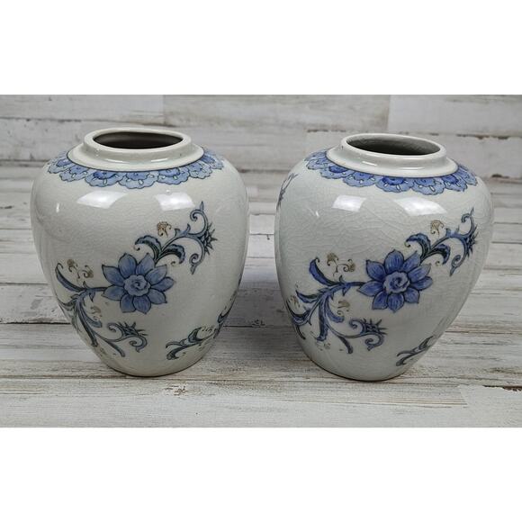 2 Vintage Andrea By Sadek Vases-Ginger Jars Blue Floral Japan No Lids Crackled - Picture 1 of 9